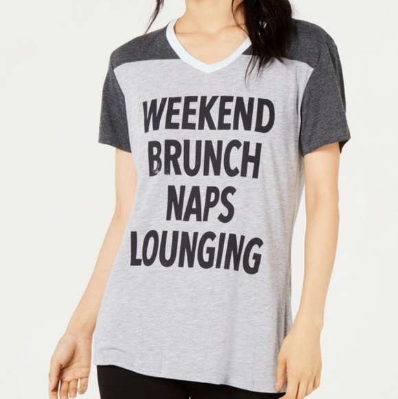 Tops - Love Tribe Juniors' Weekends Graphic T-Shirt